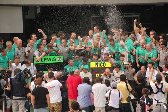 Photo Of The Week – AMG Mercedes F1 Team Celebrating Lewis Hamilton’s Win