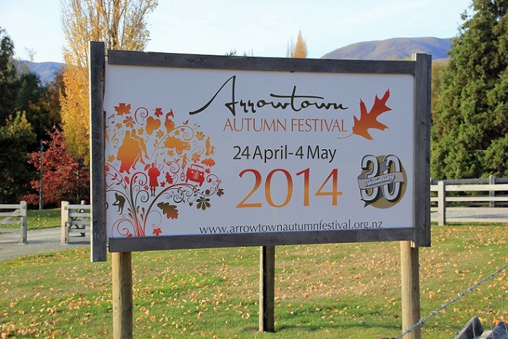 Video: Arrowtown Autumn Festival 2014 Part 1 New Zealand Arrowtown NZ