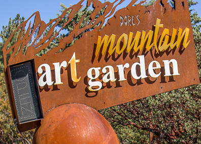 Video: Dore’s Mountain Art Garden Near Idyllwild CA California