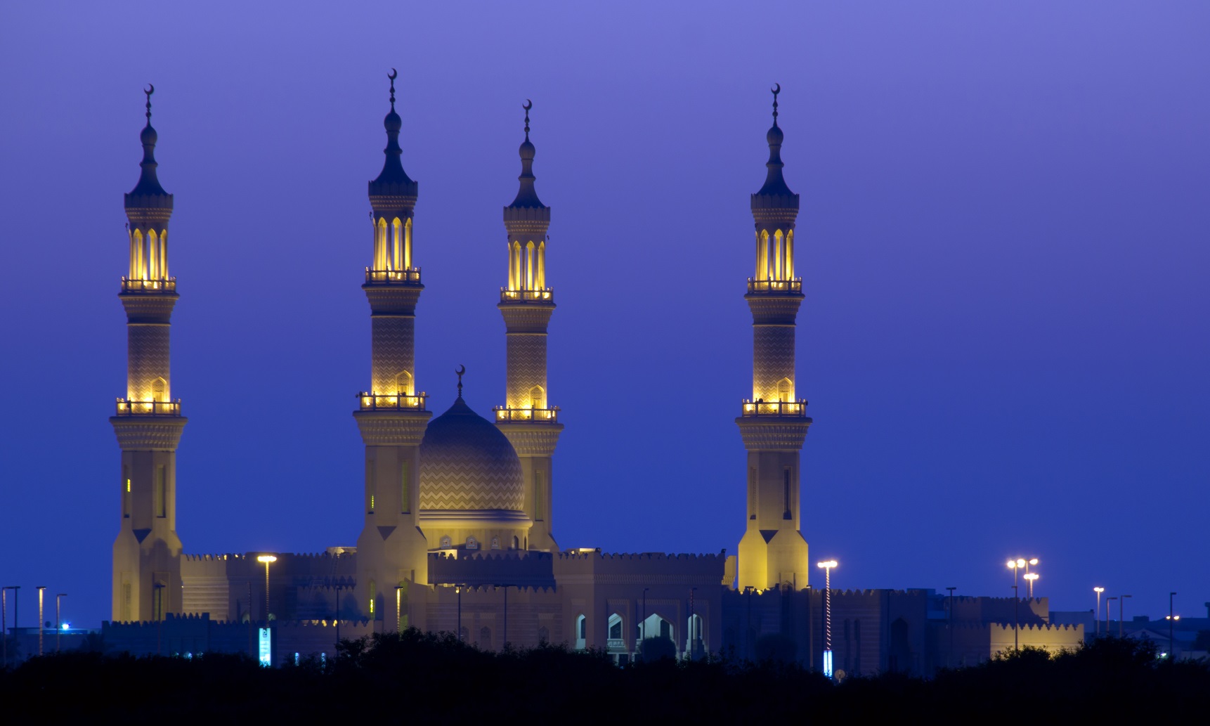 Photo Of The Week – Sheikh Zayed Mosque in Ras al Khaimah United Arab Emirates