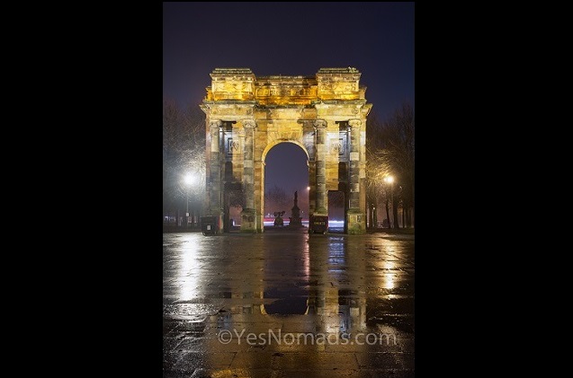 Photo Of The Week – McLennan Arch at Night in Glasgow
