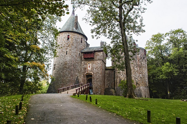 Article: 3 Day Southern Welsh Adv – Part 3 Visit Castell Coch & Wiggleys Fun Farm & Coney Beach