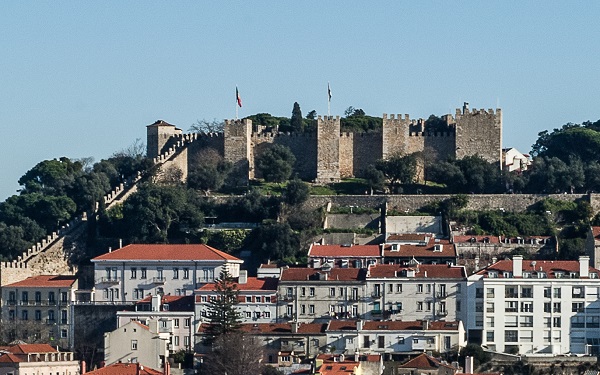 Video: Visit of Lisbon Castle “Castelo de São Jorge” in Portugal